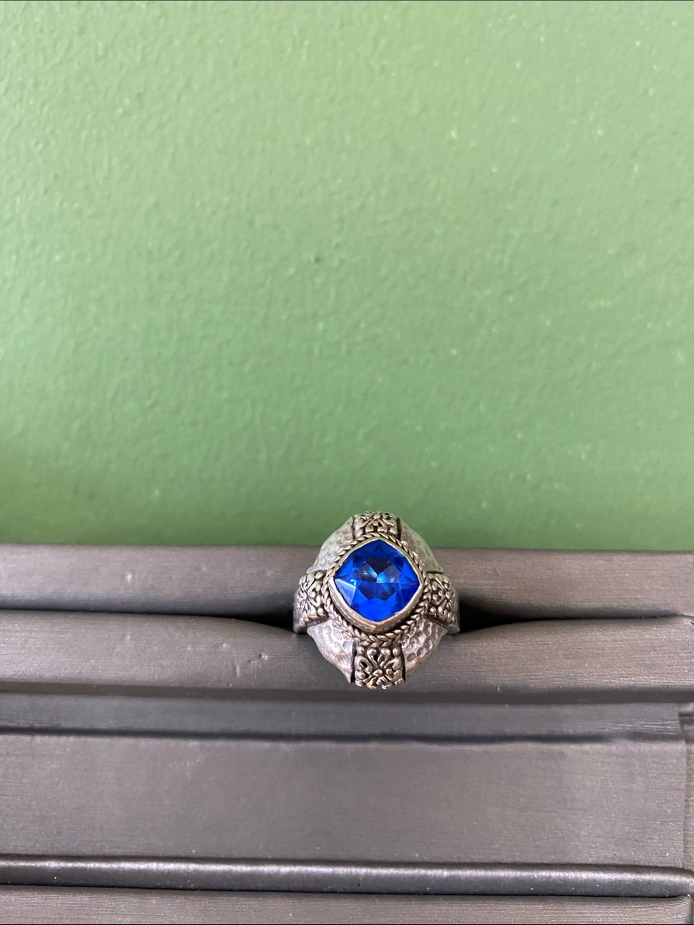Vintage-Style Silver Ring with Deep Blue Gemstone